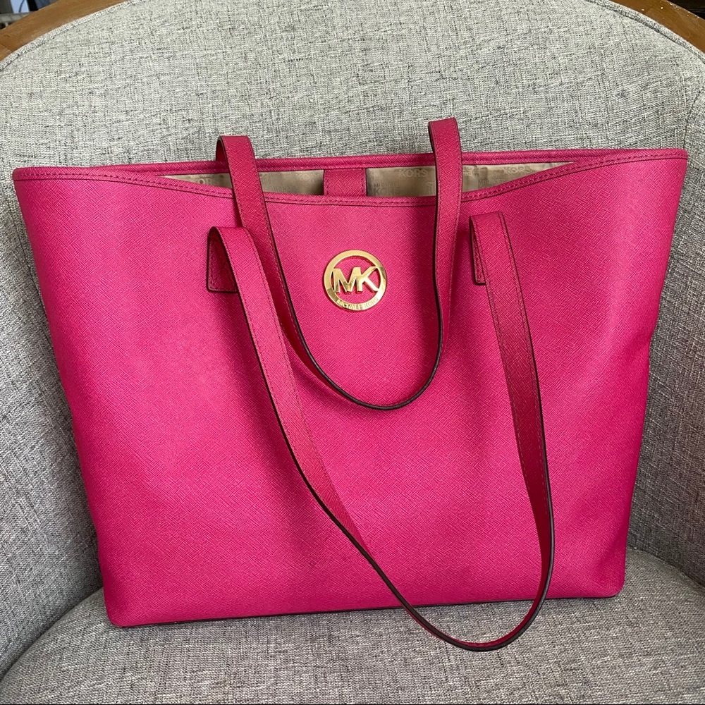 PRICE JUST REDUCED!!! Michael Kors Pink Tote